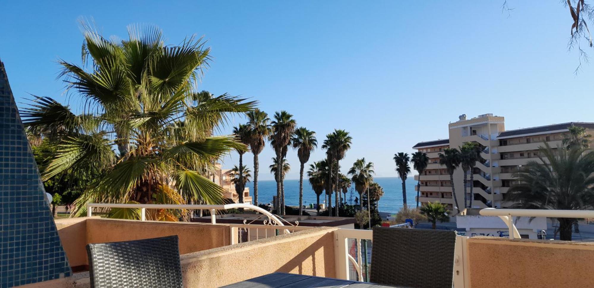 Sunny Bungalow La Mata With Sea Views Торевьиа Экстерьер фото